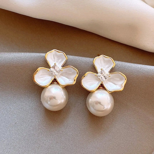 Classic Style Flower Earrings